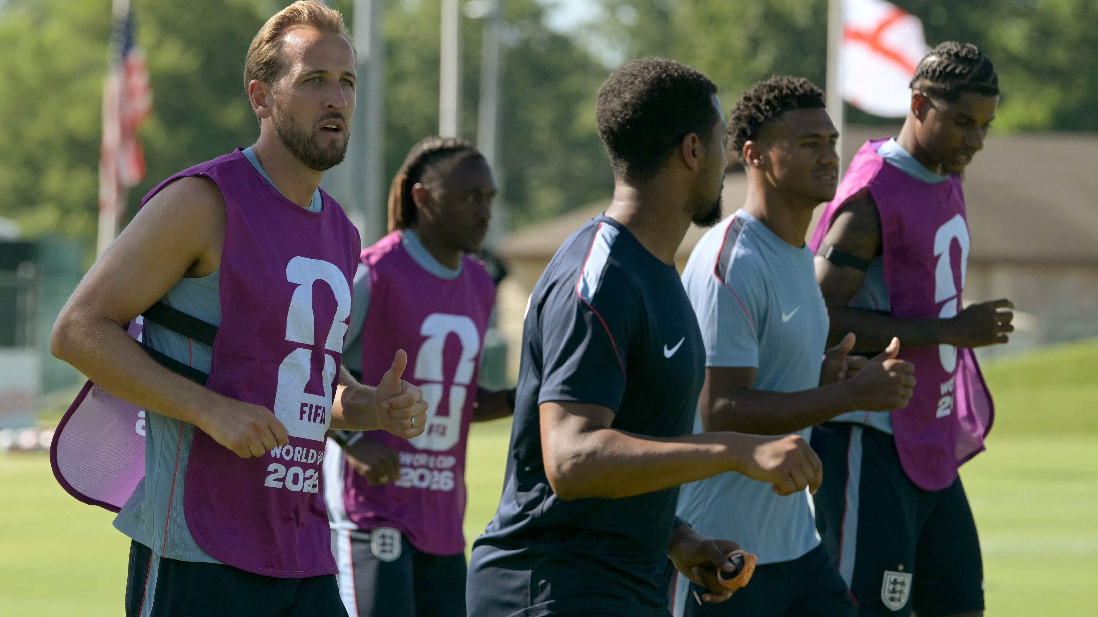 LIVE WK 2026 | Engelse selectie moet schuilen na tornado-alarm