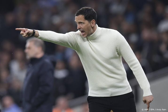 Franse nummer 2 Lens stelt Duitser Toppmöller aan als trainer