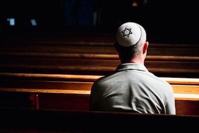 Joost uit Almelo reageert op columnist Kitty: ‘Een goede Jood neemt inderdaad afstand van deze moordlustige oorlogsregering’