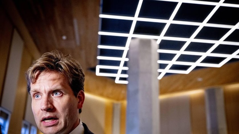 Karremans zet vraagtekens bij claim Tesla, maar zonder gevolgen