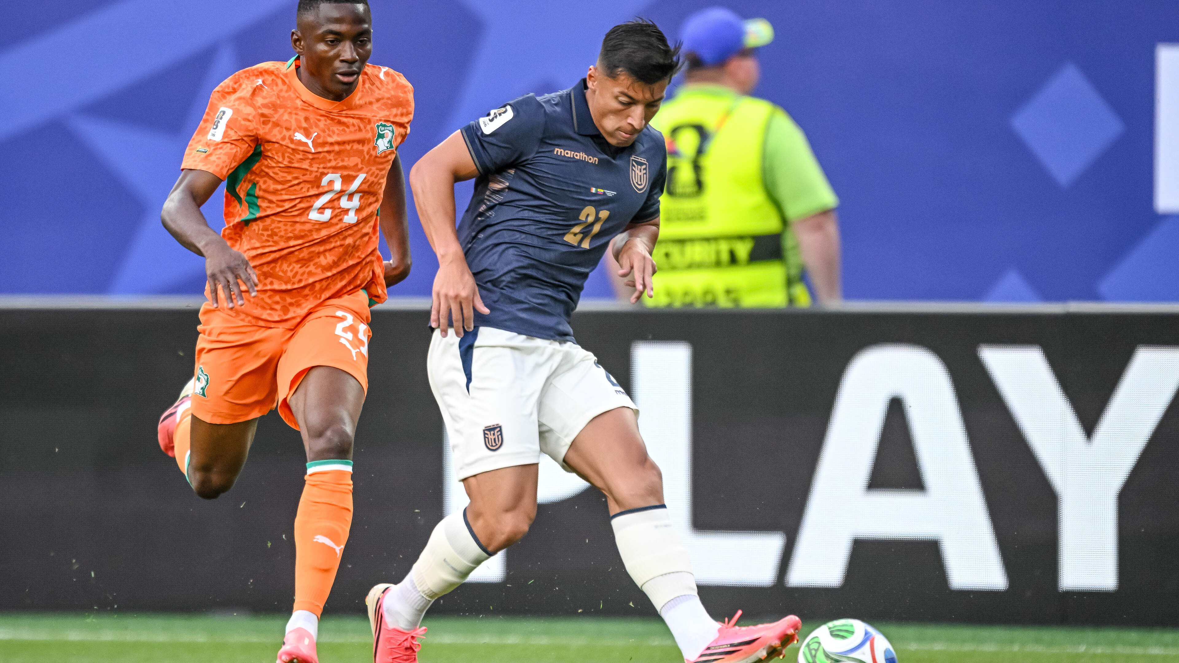 LIVE WK 2026 | Ecuador raakt twee keer de lat tegen Ivoorkust, maar bij rust is er nog niet gescoord