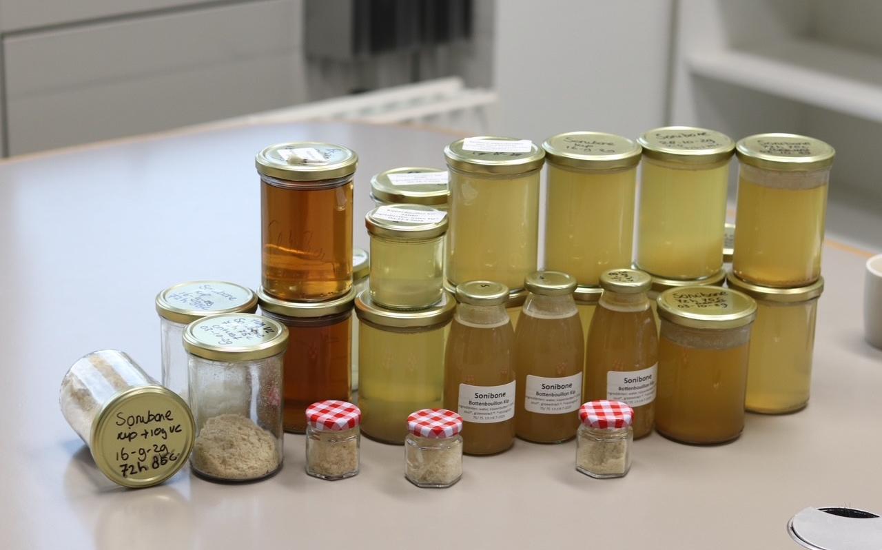 Smaakvolle ingrediënten uit gekraakte botten, en dat gaat verder dan bouillon