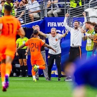 Terugblik WK-dag 4: Koeman heeft ‘vrede’ met gelijkspel van Oranje, Advocaat baalt van grote nederlaag Curaçao