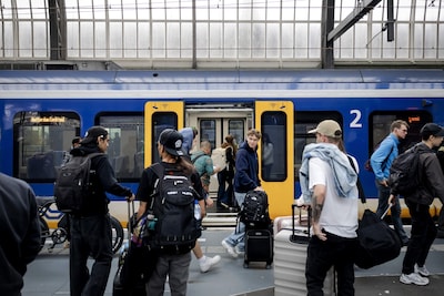 Reizigers slaan massaal toe: al 105.000 keer nieuw zomerabonnement van 49 euro voor de trein verkocht