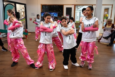 Basisschool in Veldhoven schrijft zelf magische musical voor 85 leerlingen