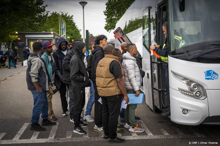 91 asielzoekers sliepen in de Wijk door tekort Ter Apel