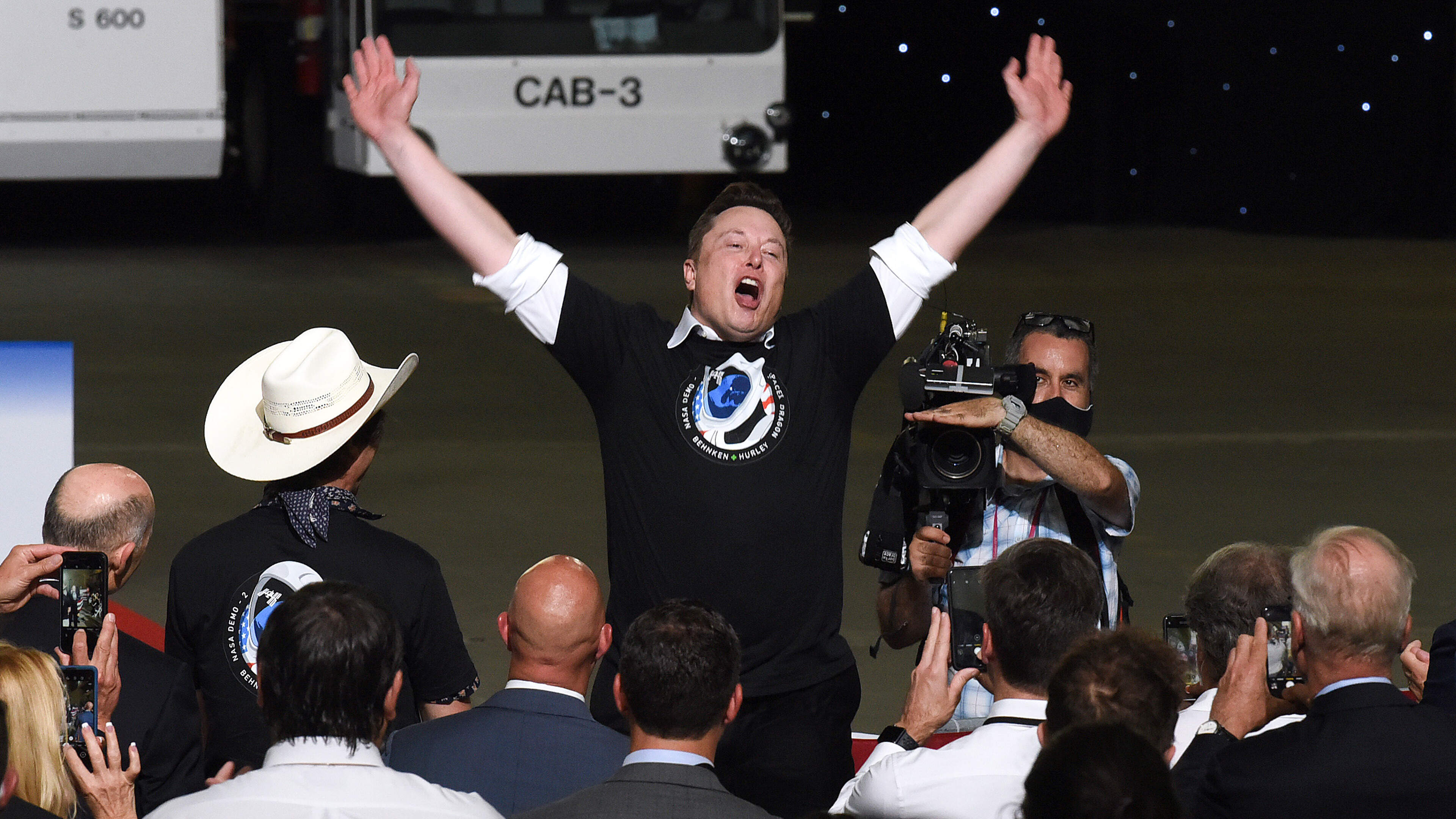 SpaceX knalt na stralend debuut verder omhoog; rijkdom Elon Musk naar astronomische 1,3 biljoen dollar
