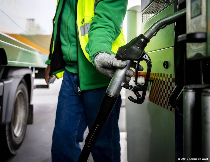 UnitedConsumers: tanken nog maanden duurder dan voor Iranoorlog