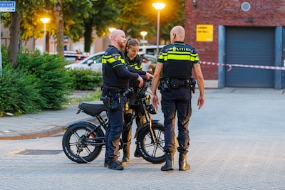 Politie in Lelystad gebruikt taser bij aanhouding minderjarige jongens na beroving fatbike