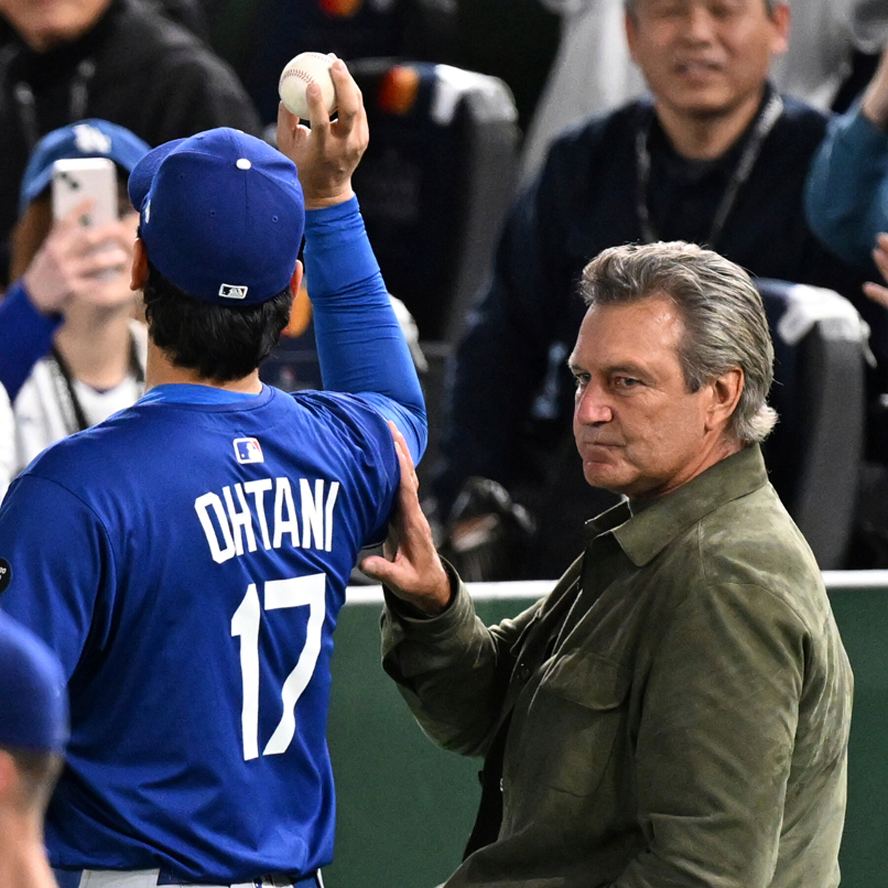 Major League Baseball Will Question the Dodgers’s Doctor About Banned Drugs