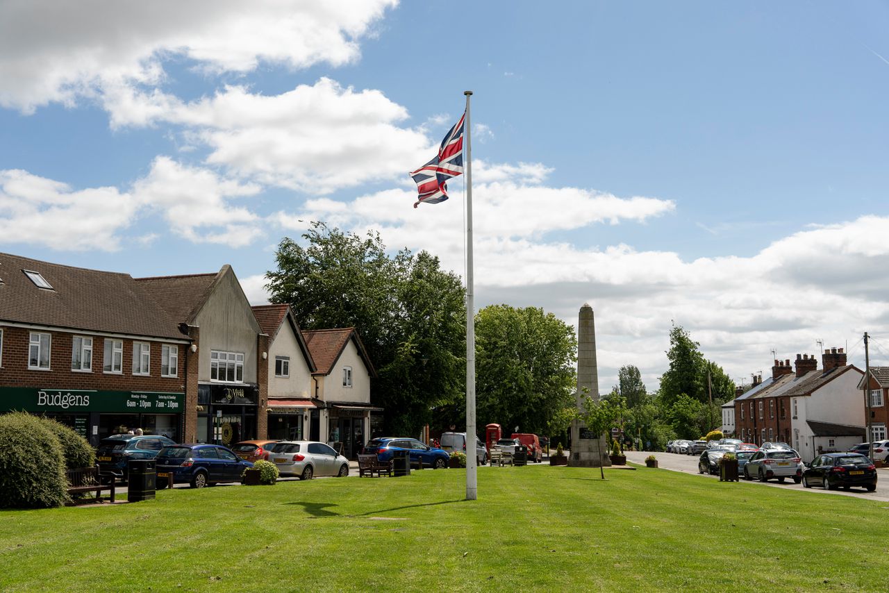 Hoe de Brexit doorwerkt in het dorp Meriden: iedereen zit nog steeds in zijn Brexit-kamp
