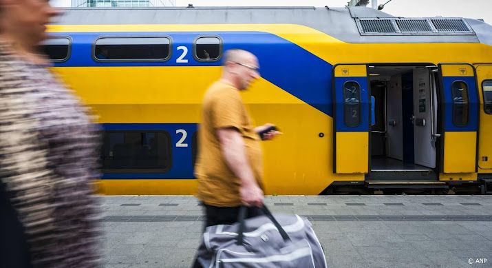 NS geeft reiziger seintje bij aflopen actie zomerticket