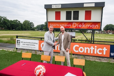 De schop is nu echt in handen van FC Twente: bouw van trainingscomplex kan beginnen