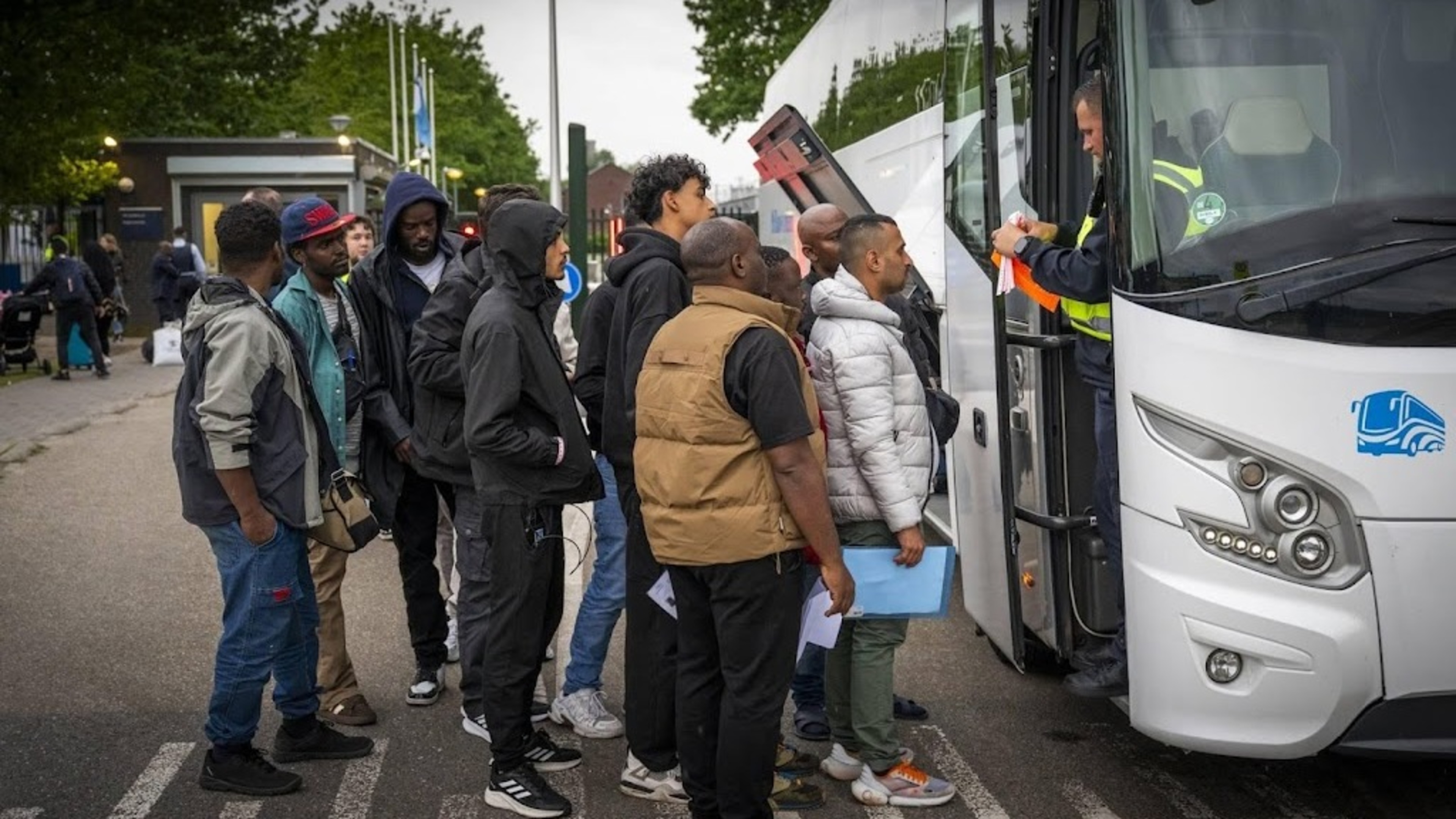 91 asielzoekers sliepen in de Wijk door tekort Ter Apel