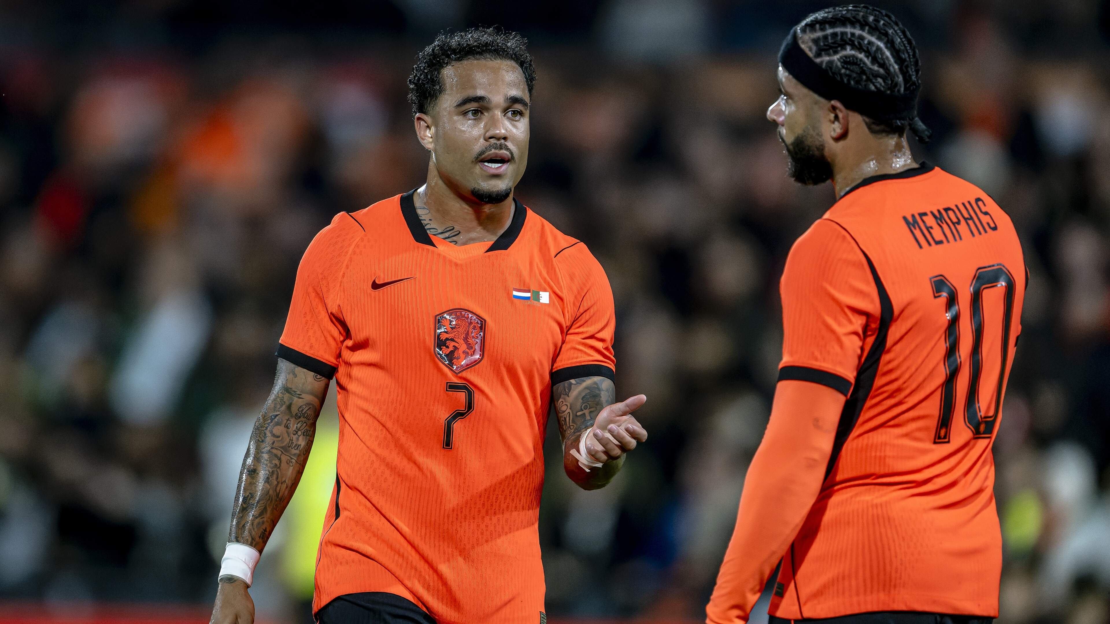 Trainer en inspanningsfysioloog Verheijen plaatst vraagteken bij keuze Koeman: ’Snipperdag Oranje slecht nieuws voor Depay en Kluivert’