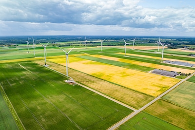 Provincie geeft groen licht voor vier windmolens op grens Ommen en Hardenberg