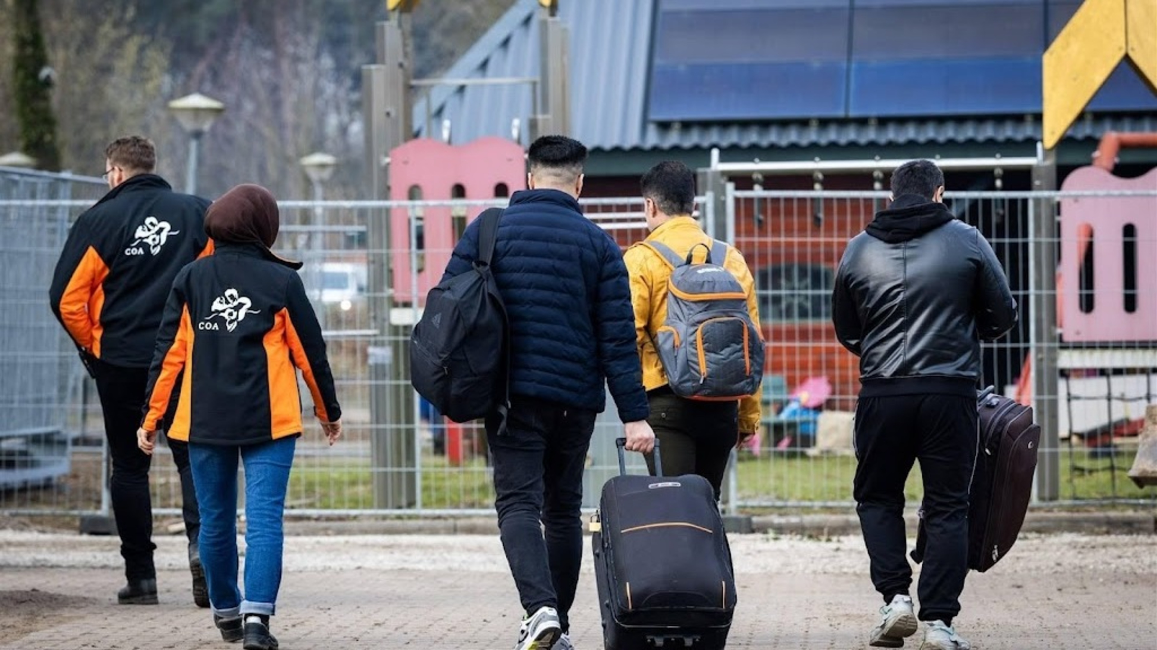 Wienen vertelt toch waar Haarlemse statushouders gaan wonen, PRO houdt het liever geheim: ’Ze zijn al getraumatiseerd’