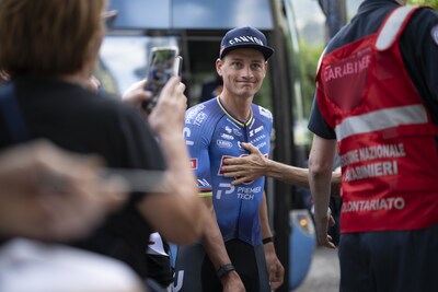 Van der Poel voelt zich beter na eerste moeizame dagen in Zwitserland: ‘Ik moet wat geduld hebben’