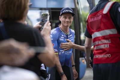 Van der Poel voelt zich beter na eerste moeizame dagen in Zwitserland: ‘Ik moet wat geduld hebben’