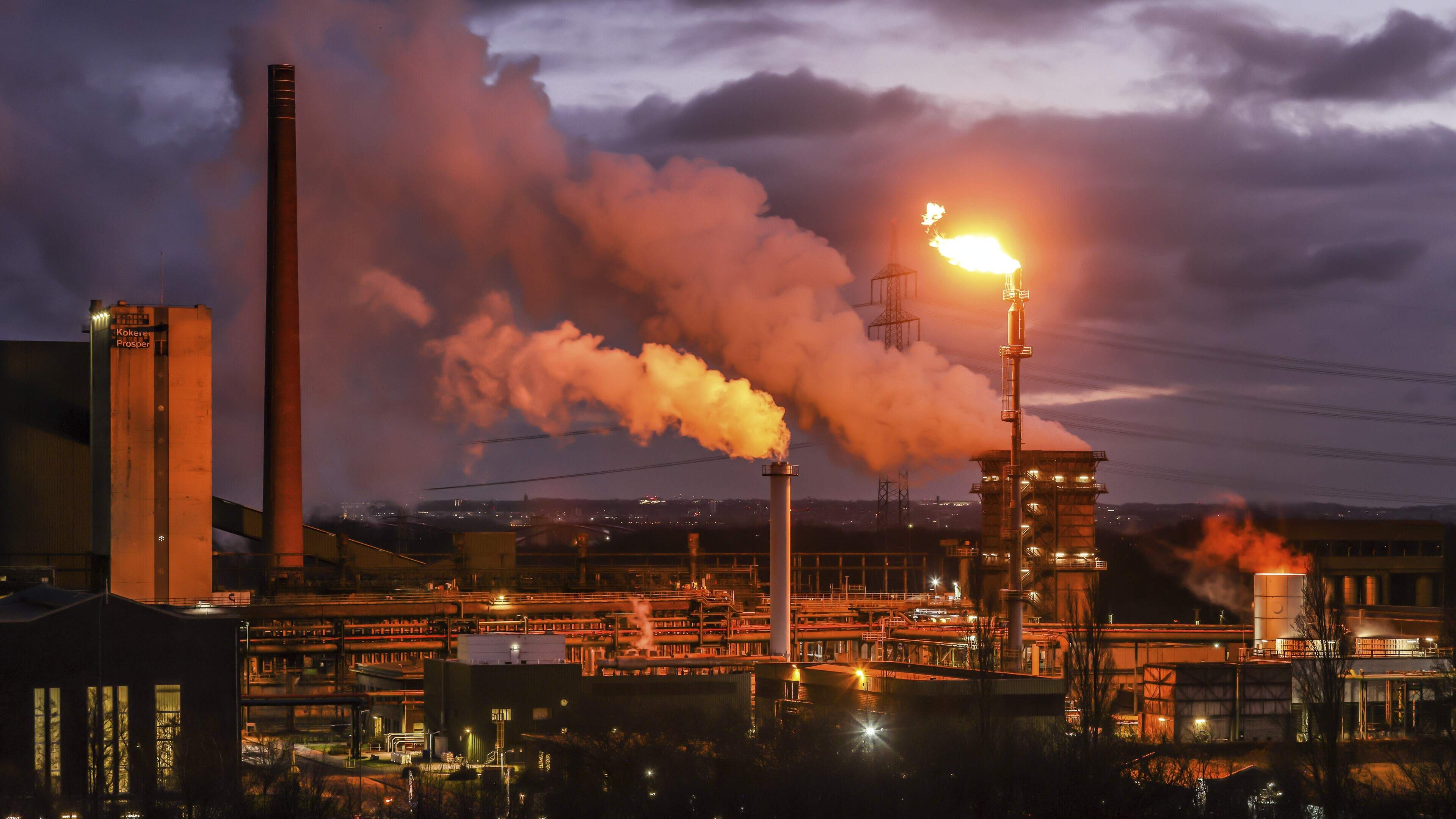 Staalproducenten waarschuwen EU te bezwijken onder emissiehandelssysteem: ’Vijfmiljoen banen en fundament industrie op het spel’
