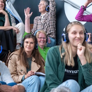 Op het Trouw-festival gaat het tot aan de wc’s over het klimaat en gure politiek