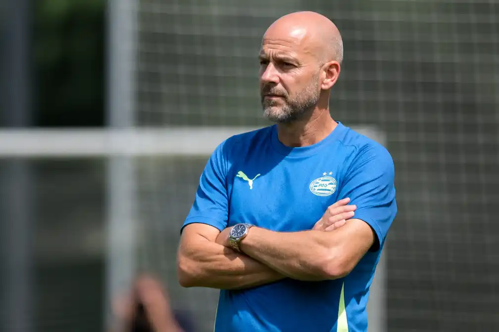 Bosz wil dat PSV beter verdedigt in Johan Cruijff Schaal-duel tegen AZ