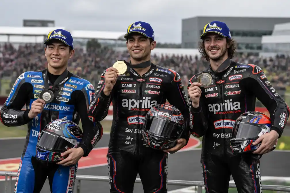 WK-leider Martín wint sprintrace op Silverstone