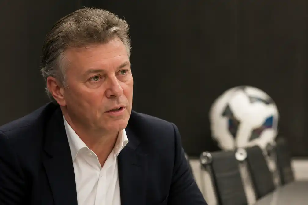 Matige Europese prestaties kosten Eredivisie 80 tot 120 miljoen, zegt directeur