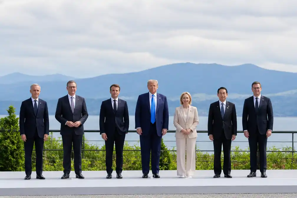 G7-top afgesloten in Évian-les-Bains, Macron benadrukt eenheid