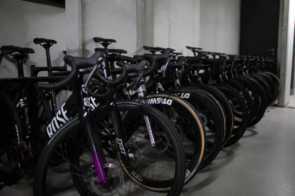 AirTag leidt Bas Tietema naar twaalfde verdieping na diefstal twaalf fietsen