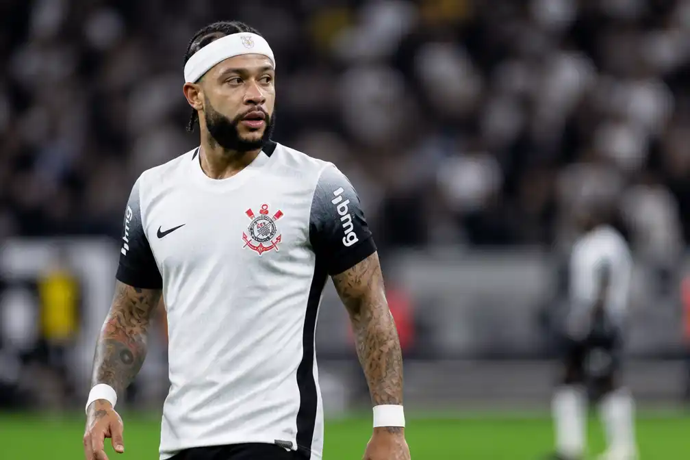 Corinthians verlengt contract Memphis Depay niet om financiële redenen