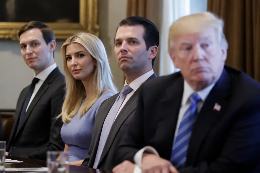 BBC wil kinderen en schoonzoon Trump dagvaarden in smaadzaak