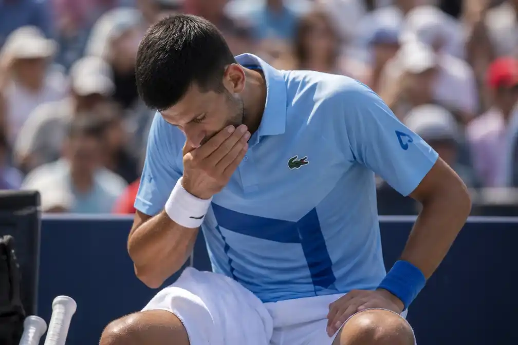 Djokovic moet overgeven en verliest in Cincinnati van Tirante