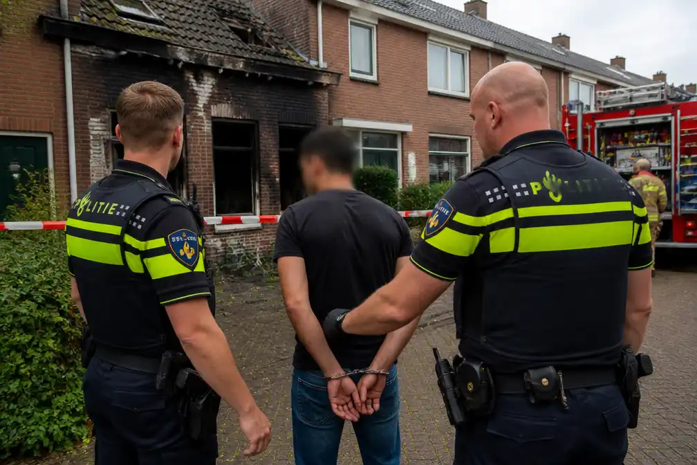 Politie houdt 26-jarige man aan voor mogelijke brandstichting in Oosterhout