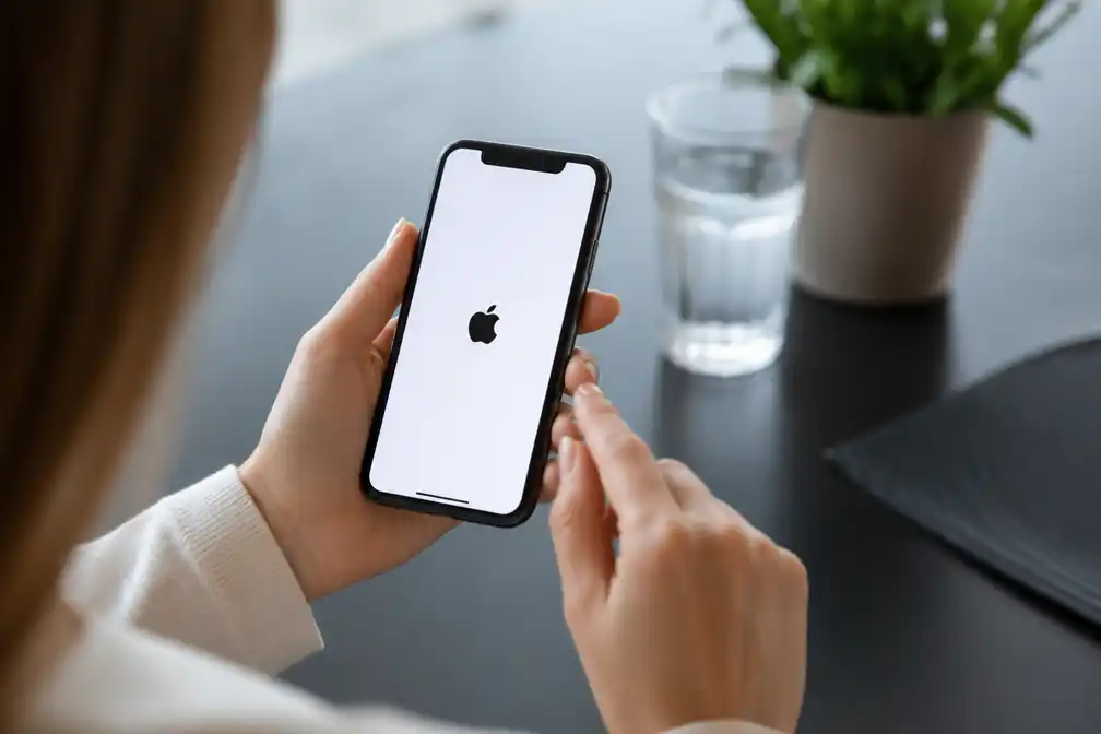 Apple past iPhone-volgvenster aan na kritiek Duits Kartellamt