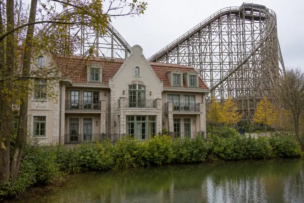 Efteling niet blij met OnlyFans-opnamen in hotelkamer Bosrijk