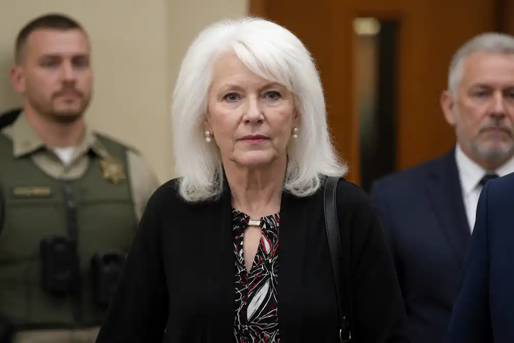 Shasta County wil verkiezingsontkenner Tina Peters inhuren als adviseur