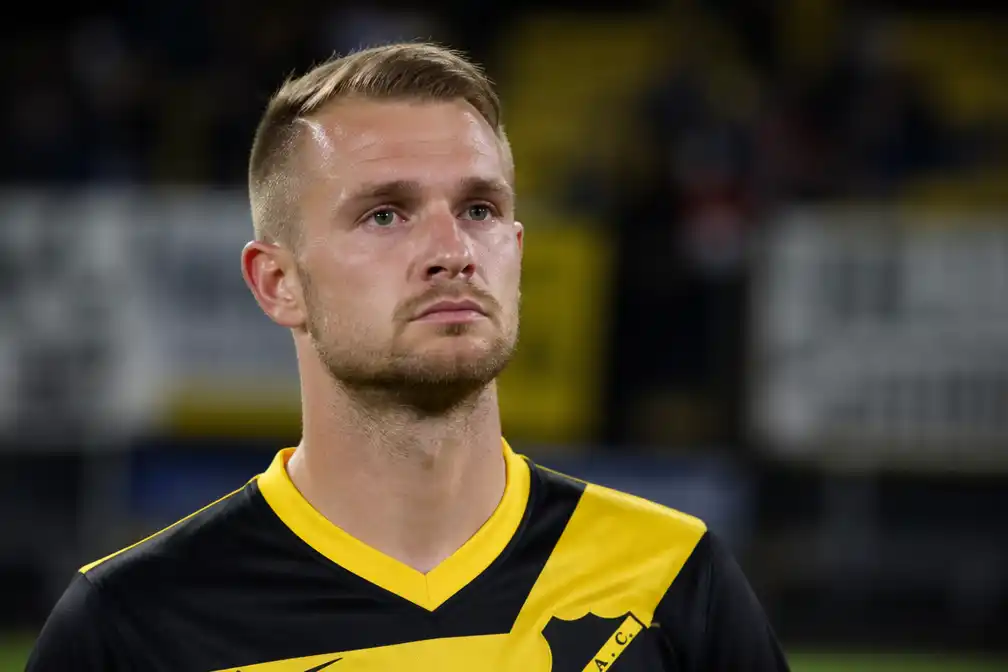 Mats Seuntjens bedankt NAC-fans na overlijden pasgeboren dochtertje