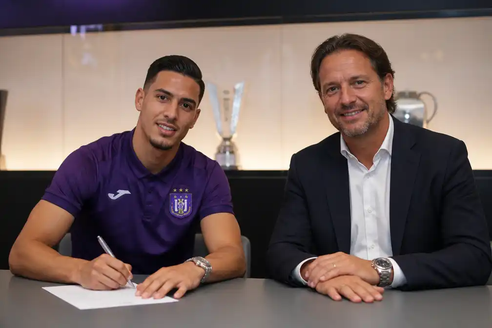 Anderlecht haalt Marokkaanse spits Tawfik Bentayeb voor ruim vier miljoen euro