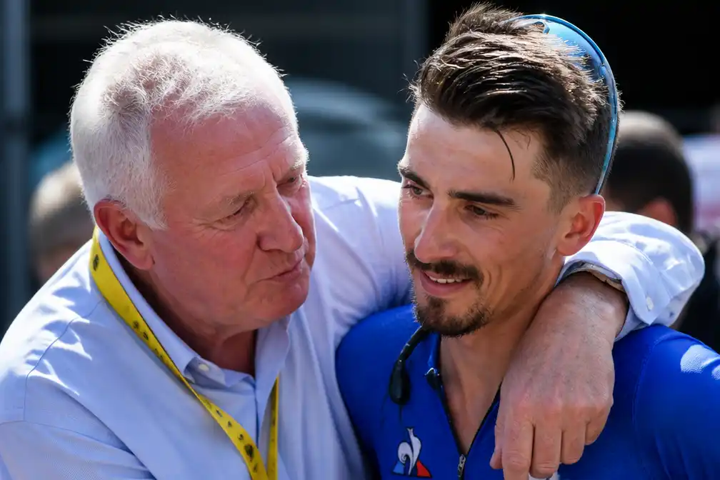Julian Alaphilippe stopt op 34-jarige leeftijd; Lefevere: 'Hij was een halve zoon voor mij'