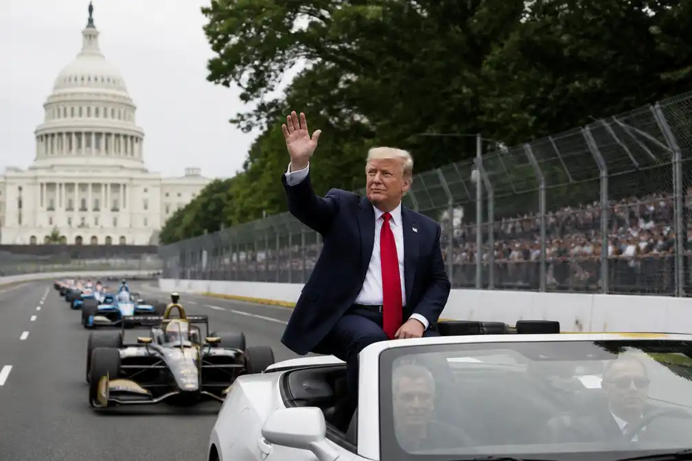 Trump maakt ereronde bij IndyCar-race als slotstuk 250-jarig jubileum