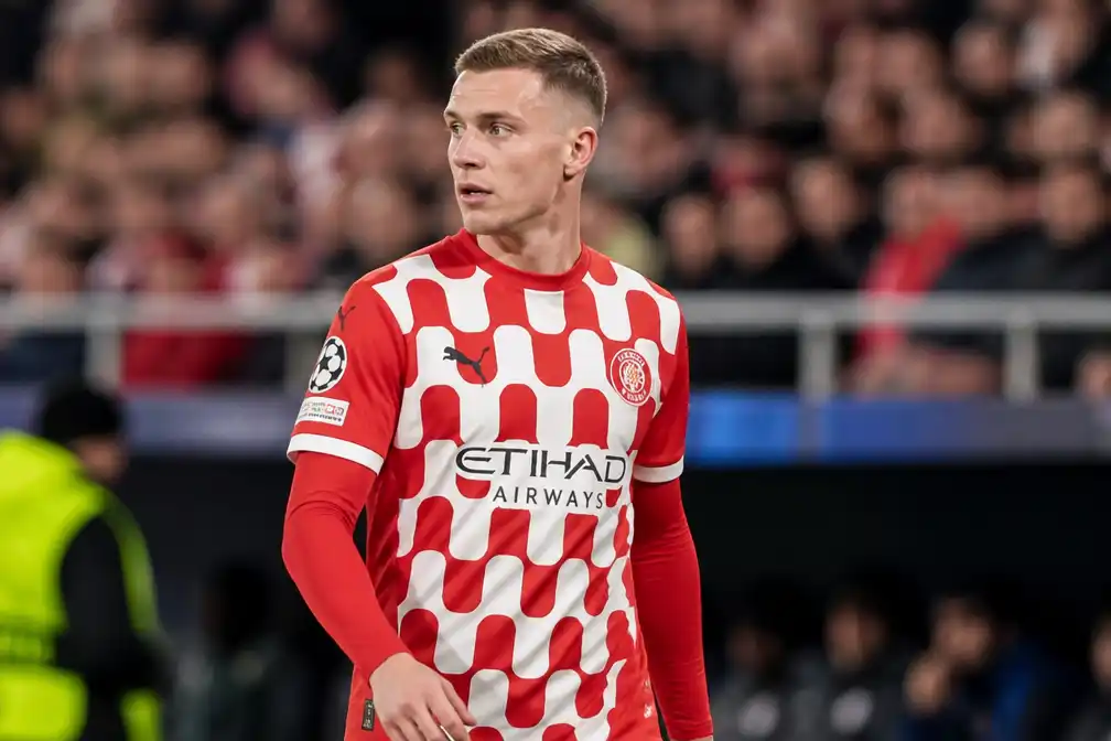 Ajax dicht bij komst Oekraïense vleugelspeler Viktor Tsygankov