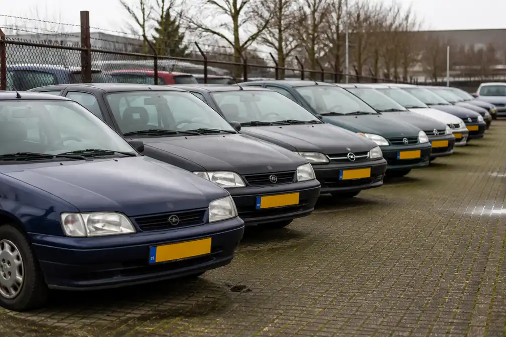 Bijna kwart van in 2025 verkochte auto's was 16 jaar of ouder