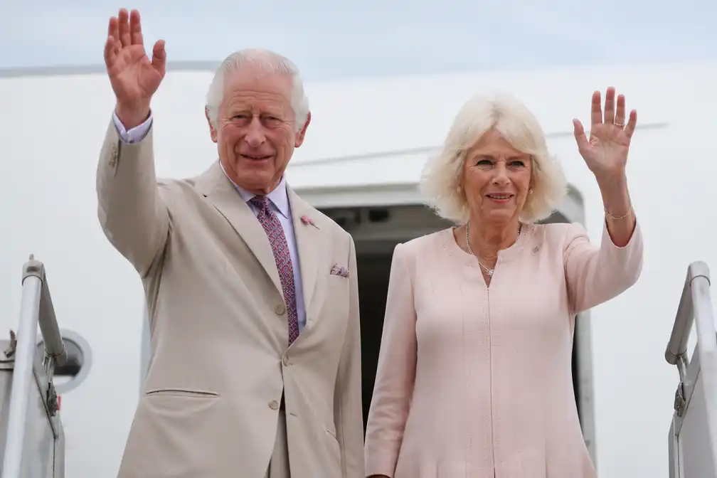 Charles en Camilla bezoeken Antigua, daarna reist koning alleen naar Bahama's en Guyana