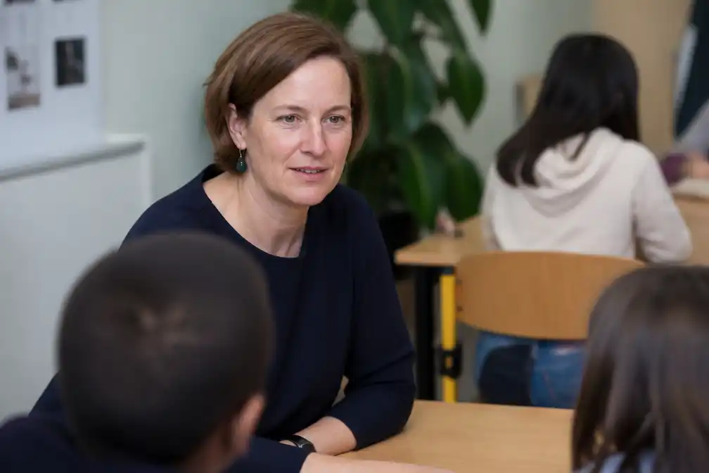 Evita Willaert keert na ziekte terug als Gentse schepen van Onderwijs