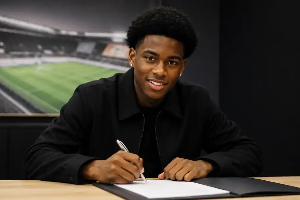 Club Brugge neemt 17-jarige Wisdom Mike over van Bayern München