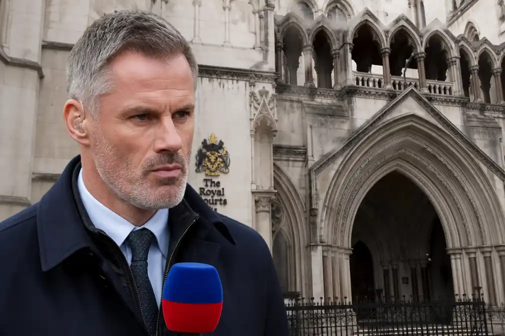 Jamie Carragher dreigt failliet te gaan na belastingpetitie HMRC