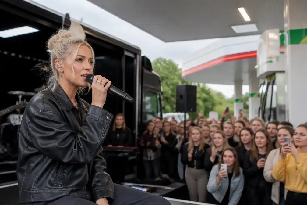 Davina Michelle promoten nieuw album Afterpart1 met tour door Nederland