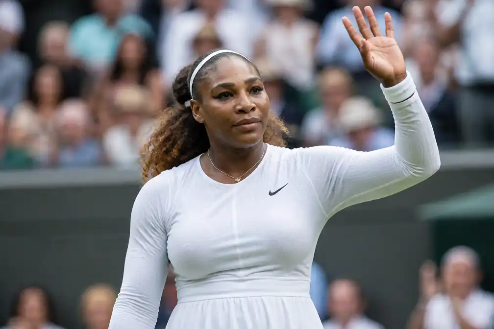 Serena Williams (44) krijgt wildcard voor enkelspel op Wimbledon