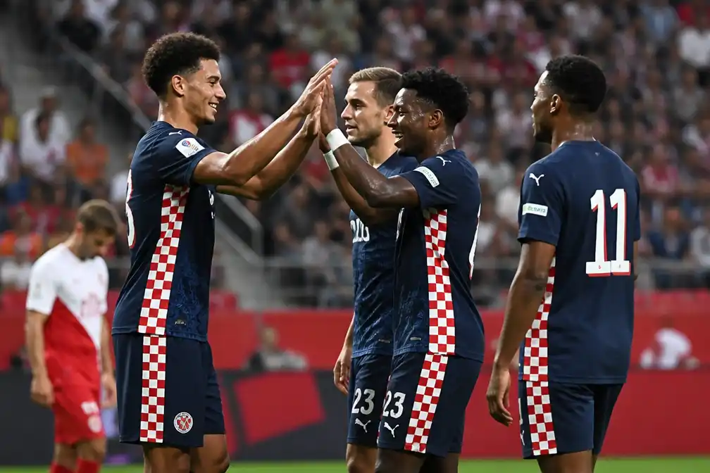 PSV wint 1-6 in Utrecht en toont weer trekken van eerste seizoen Bosz